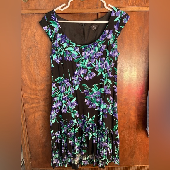 Ann Taylor Floral Flounce Hem Dress - Picture 4 of 6